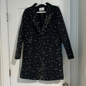 Kensie Black, Blue, and Gray Leopard Print Overcoat